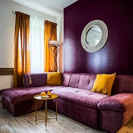My Place Apartments De Luxe Split Exterior photo